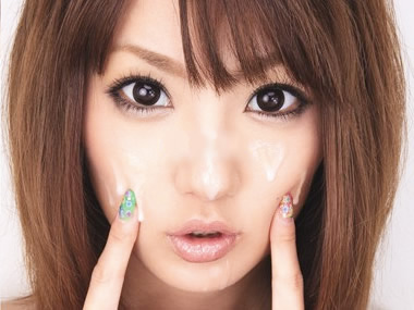 天海つばさ　激カワ巨乳な美容師にカットモデルを頼まれたんだがお礼にフェラしてくれたｗ