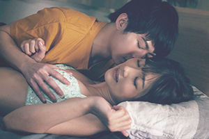 松坂優利　長い間想いを寄せていた親友の美人なお姉さんにずっと好きだった気持ちを伝えて初めて結ばれちゃうピュアな年下彼氏のラブラブH 大槻ひびき SILK LABO first love YouJizz女性のための無料アダルト動画