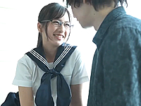 貞松大輔/上原千明　H大好きなパッチリ二重のキュートな美少女が昼下りの部屋でエロメン男性やイケメン男子と恋人ムードで戯れるコスプレSEX さだちゃん/宮崎リン SpankBang 女性向け無料アダルト動画