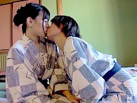 【レズ】異性恋愛に問題を抱えた素人女性を旅行に連れ出し癒しと快楽を提供するOLが恋人の態度に想い悩む女性を優しいキスで慰め女同士の快感を教えてあげちゃうレズセックス 涼城りおな/相澤ゆりな VJAV 女性専用無料エロ動画