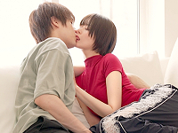 タツ　アラサーの美容部員のショートヘアー美女が年下のイケメン君を好きになってしまい遊ばれているのをわかりつつどんどんハマっちゃうイチャラブH 月乃ルナ TXXX 女性専用安心安全無料アダルト動画